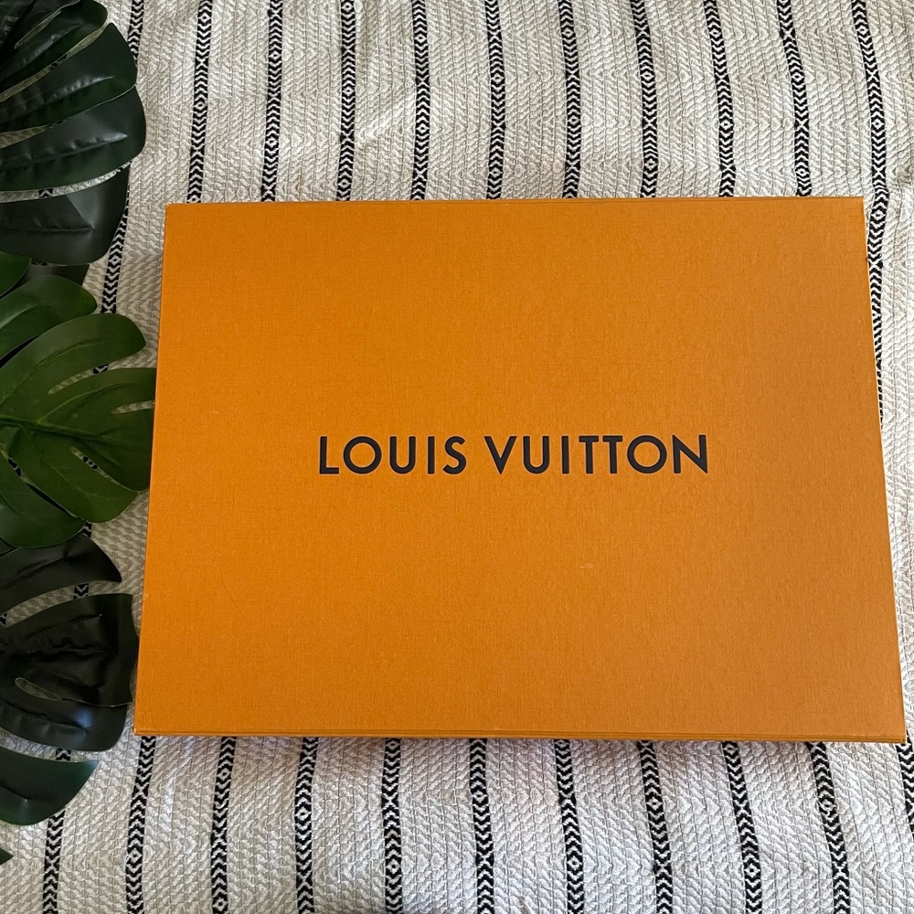 Louis Vuitton gift box